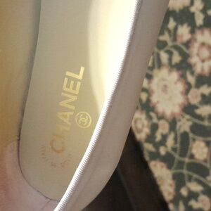 Chanel shoes -  # JG 26250, size 41C - made in Italy
